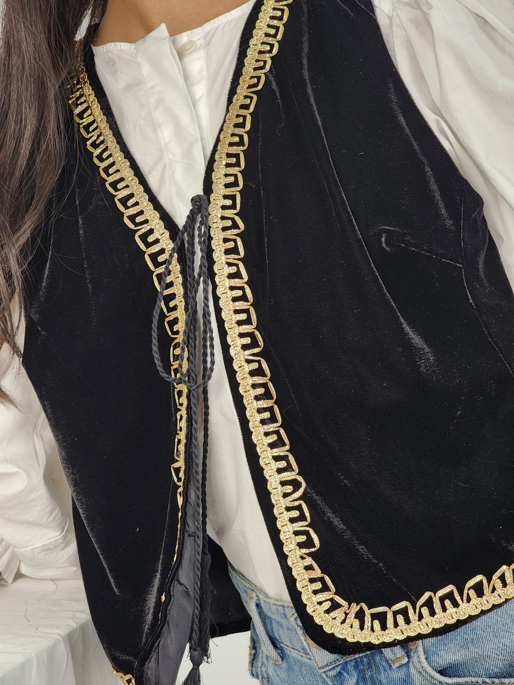 Morocaon Velvet Vest