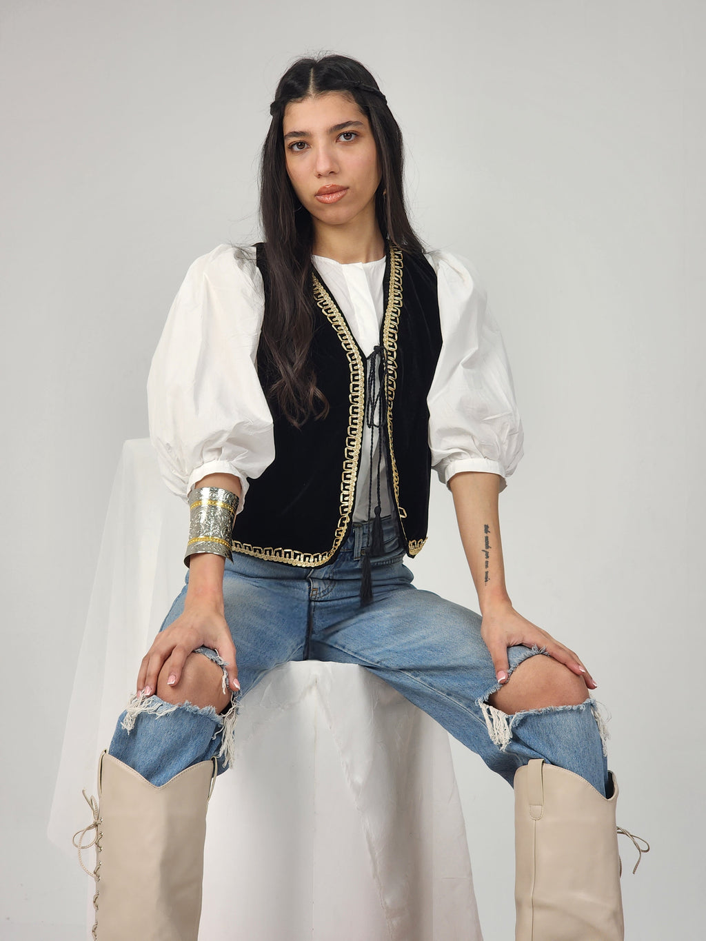 Morocaon Velvet Vest