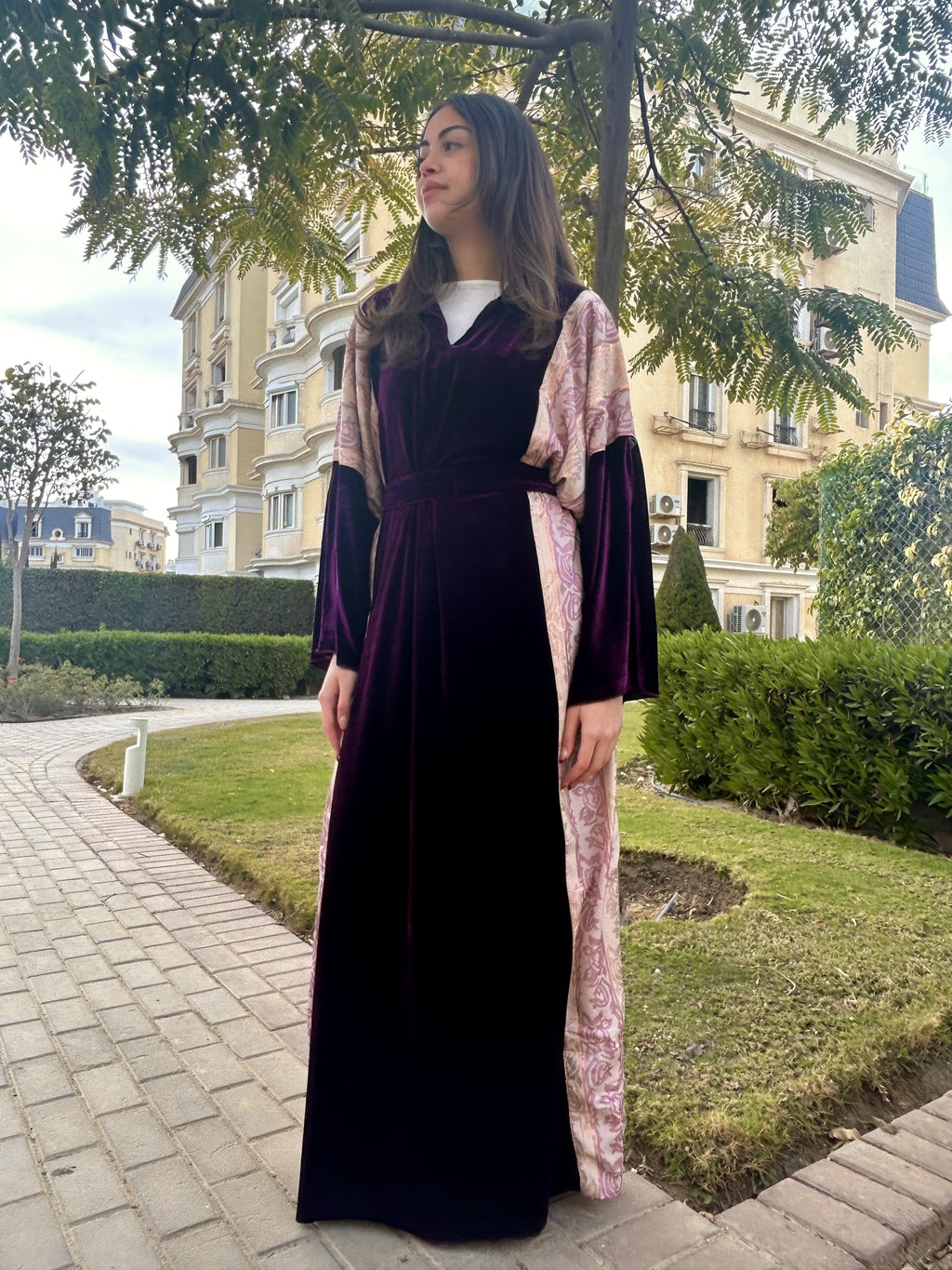 Velvet  Abbaya